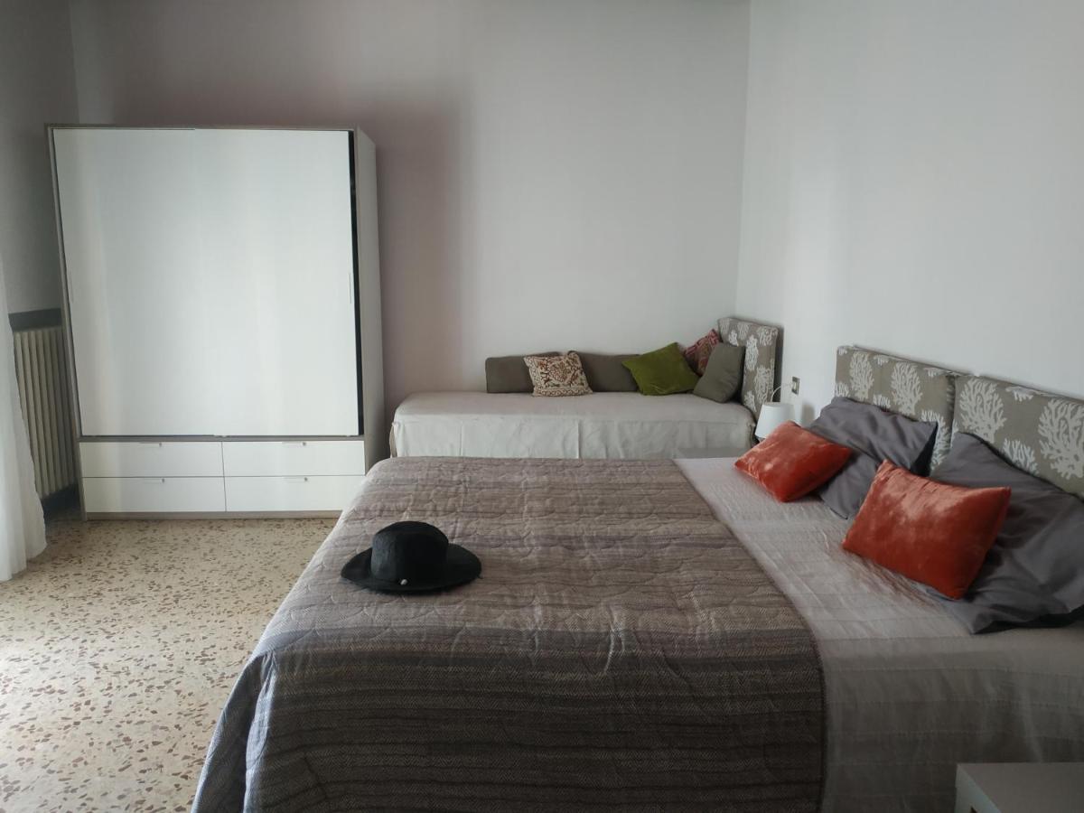 Appartamenti Le 4 Sorelle Rímini Exterior foto