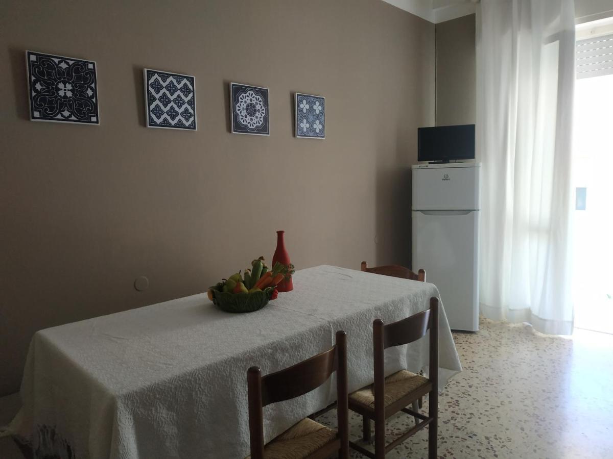 Appartamenti Le 4 Sorelle Rímini Exterior foto